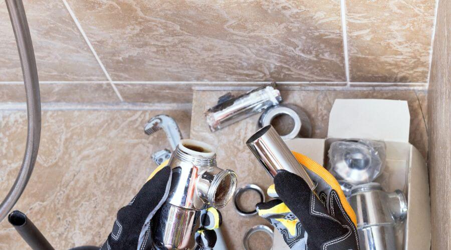 Professional gutter cleaning in Matlock, IA